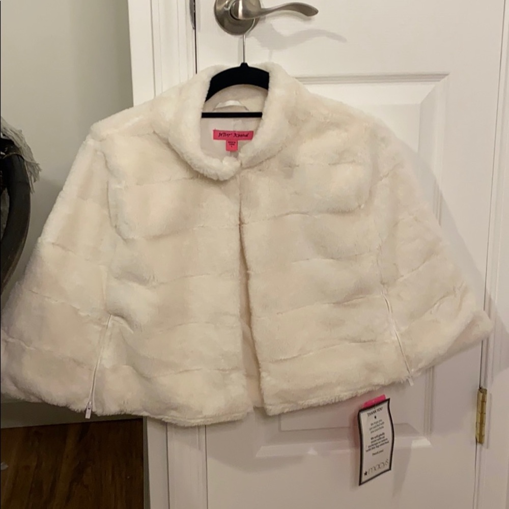 Betsey Johnson faux fur cape